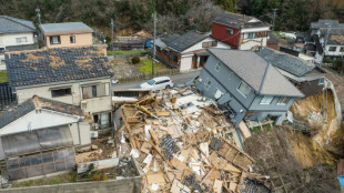 Suche nach &Uuml;berlebenden nach schwerem Beben mit dutzenden Toten in Japan