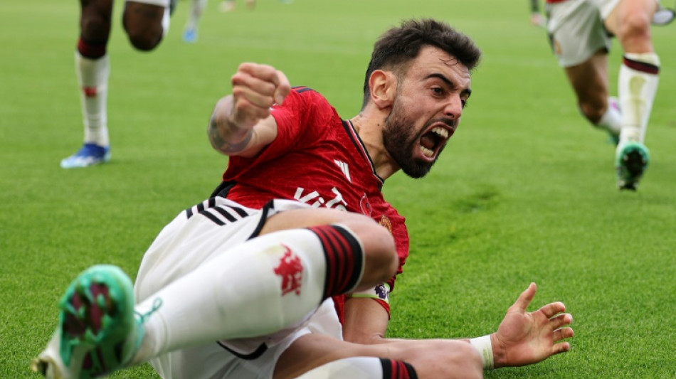 Fernandes' late winner rescues Man Utd, eases pressure on Ten Hag