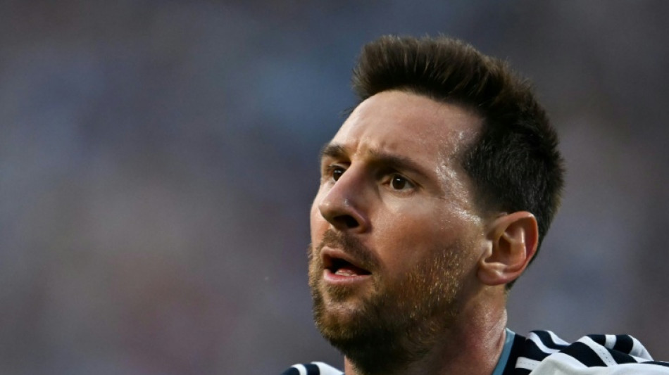 Pai de Messi enfrenta problema de sa&uacute;de e fam&iacute;lia pede privacidade