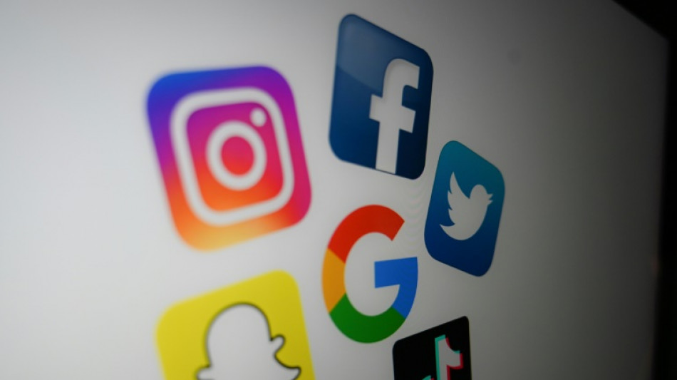Personalrat darf in bestimmten F&auml;llen &uuml;ber Social-Media-Kan&auml;le von Verwaltung mitbestimmen