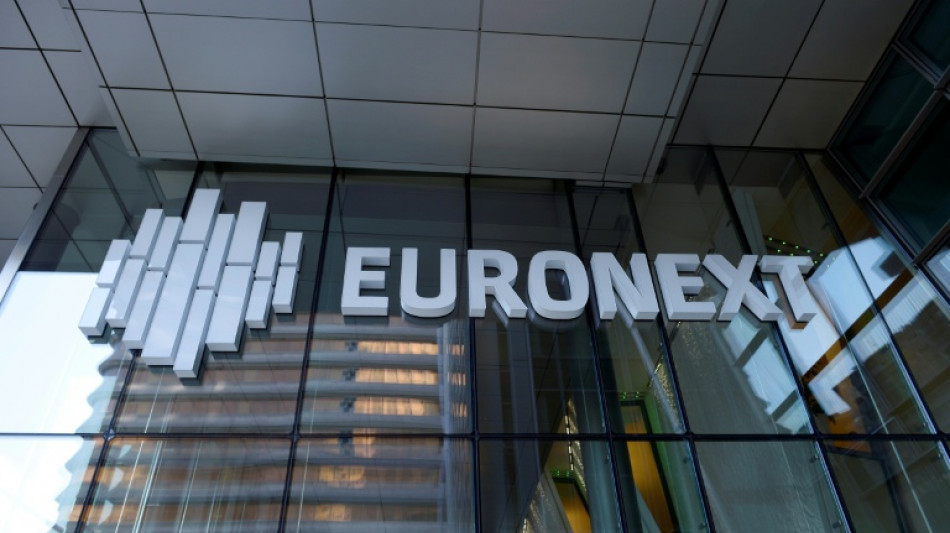 Nouveau double record pour la Bourse de Paris qui termine &agrave; l'&eacute;quilibre