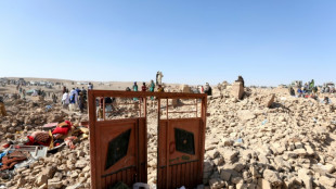 Un village afghan ravag&eacute; par le s&eacute;isme n'est plus que poussi&egrave;re et d&eacute;sespoir