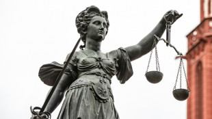 Prozess um 26 Jahre zur&uuml;ckliegenden Mord in W&uuml;rzburg - Vater und Sohn angeklagt