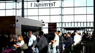 Cyberangriff auf Dienstleister: L&auml;ngere Wartezeiten am Flughafen Berlin-Brandenburg