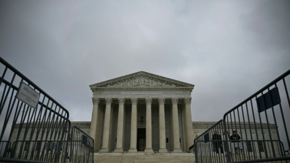 Droits de douane: furieux, Trump contre-attaque apr&egrave;s la d&eacute;cision de la Cour supr&ecirc;me