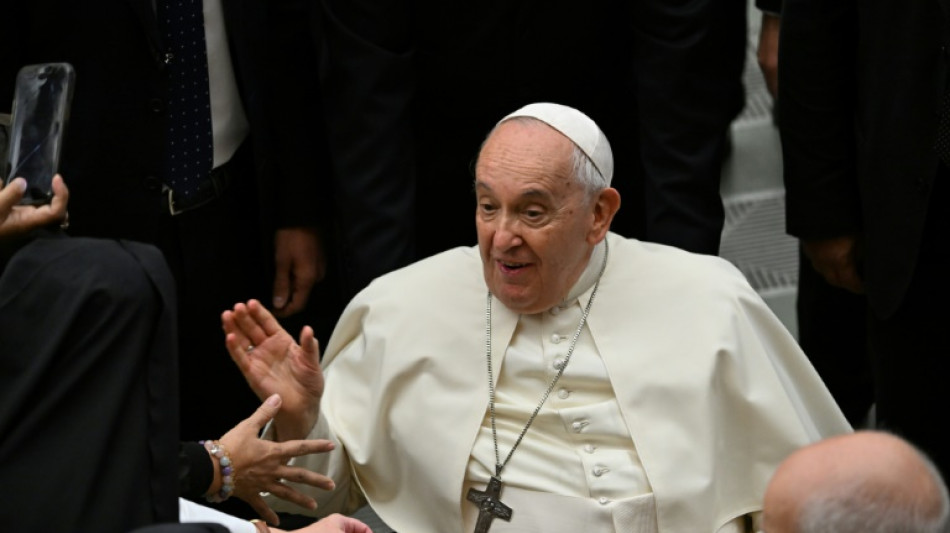 Papst entl&auml;sst konservativen US-Bischof aus seinem Amt