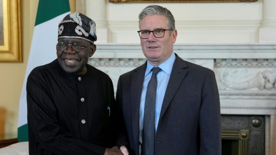 En visite d'Etat au Royaume-Uni, le pr&eacute;sident du Nigeria &eacute;voque "le d&eacute;fi du terrorisme"