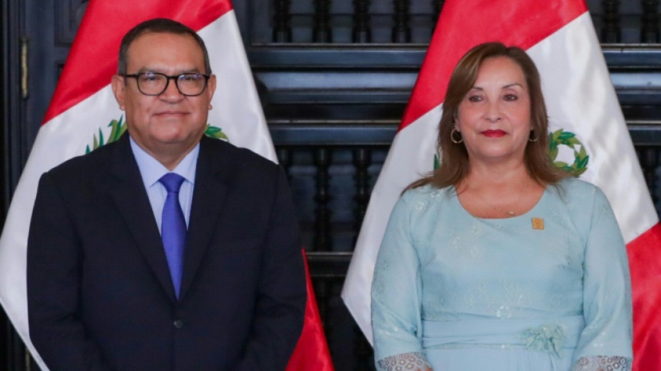 Aff&auml;re um Luxusuhren der peruanischen Pr&auml;sidentin: Sechs Minister treten zur&uuml;ck