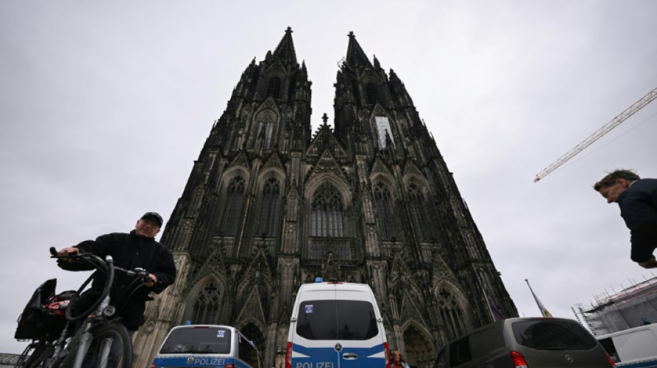 K&ouml;lner Polizei verst&auml;rkt nach Anschlagshinweis Kr&auml;fte zu Silvester
