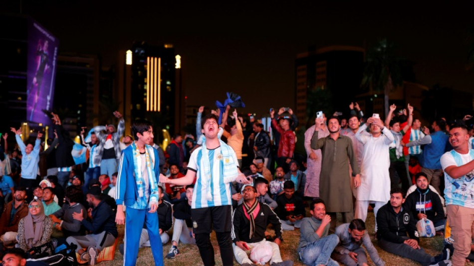 Messi mania for ticketless fans outside World Cup stadium