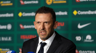 Mondiali: Australia pronta all'esordio, e il ct Popovic prolunga il contratto