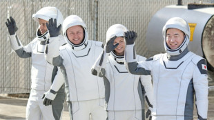 Astronautas dejan la Estaci&oacute;n Espacial Internacional en su primera evacuaci&oacute;n m&eacute;dica