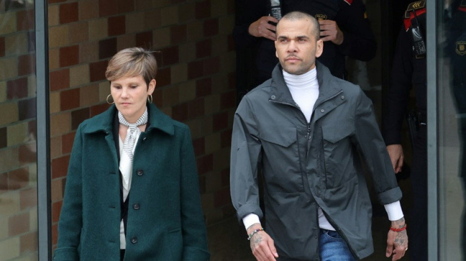 Gericht weist Einspr&uuml;che gegen vorl&auml;ufige Haftentlassung von Dani Alves zur&uuml;ck