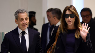 Sarkozy condannato a 5 anni di carcere