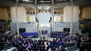 Weitere Minister stellen im Bundestag Programm vor - Ausschüsse werden vergeben