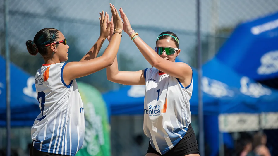 Santa M&ocirc;nica conquista ouro feminino e pentacampeonato masculino no Intercolegial de V&ocirc;lei de Praia