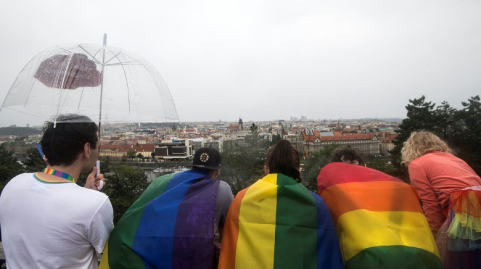 Rep&uacute;blica Checa otorga m&aacute;s derechos a las parejas del mismo sexo, pero deja fuera el matrimonio