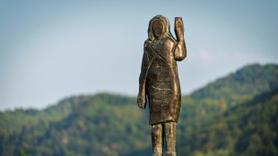 La estatua de Melania Trump desaparece misteriosamente en Eslovenia
