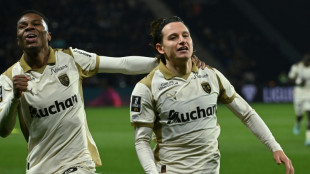 Time sensação da Ligue 1, Lens tenta manter liderança contra o Nantes