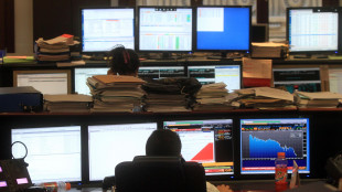 Borsa: Europa in rialzo in avvio, Francoforte +0,6%