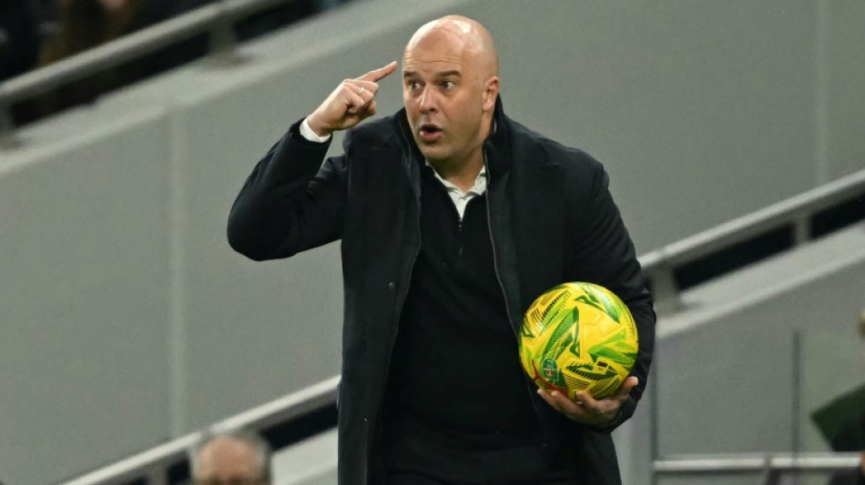 L&iacute;der Liverpool enfrenta surpresa Nottingham Forest na 21&ordf; rodada do Ingl&ecirc;s