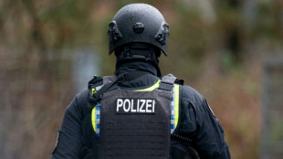 Sch&uuml;sse aus vorbeifahrendem Auto: Zwei Schwerverletzte in Zingst an der Ostsee