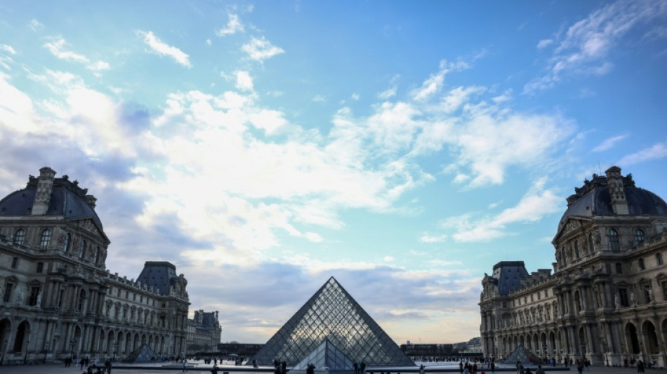 Au Louvre, un préavis de "grève reconductible" des personnels pour lundi prochain
