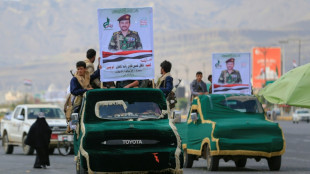 Combates entre for&ccedil;as do governo e houthis deixam dezenas de mortos no I&ecirc;men