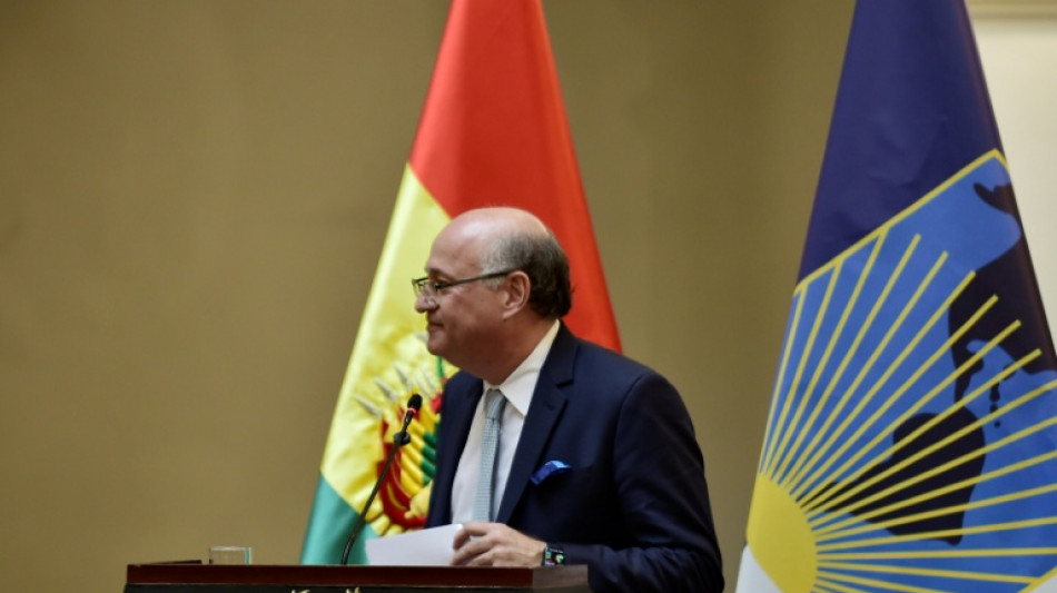 El BID financiar&aacute; programas sociales en El Salvador con 1.300 millones de d&oacute;lares