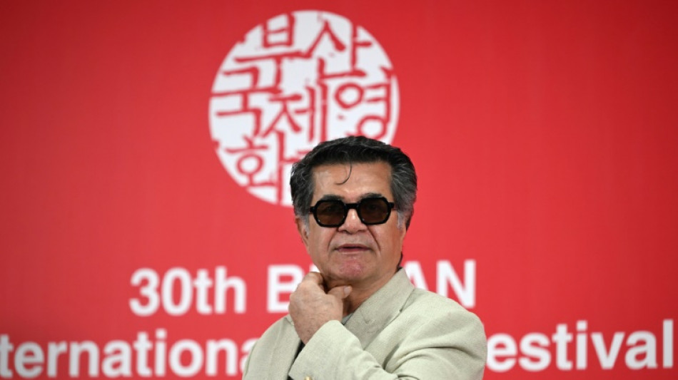 Iran filmmaker Panahi says to return home despite prison sentence