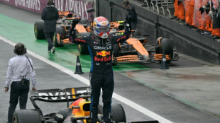 Com rea&ccedil;&atilde;o espetacular, Verstappen vence GP do Brasil e fica mais perto do tetra