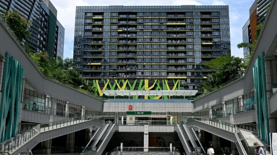 Cambodge : Chen Zhi, accus&eacute; de superviser des centres de travail forc&eacute; pour des arnaques en ligne, extrad&eacute; en Chine