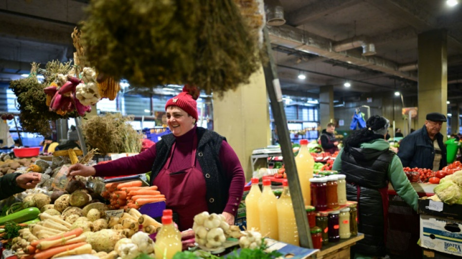 En Roumanie, les difficult&eacute;s &eacute;conomiques alimentent le vote d'extr&ecirc;me droite