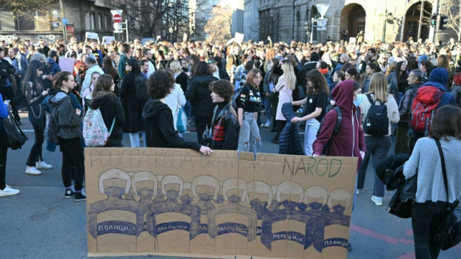 Protesters set up roadblocks over alleged electoral fraud&nbsp;