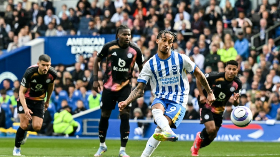 Chelsea holt auch Stürmer Pedro