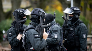 Mann in Hamburg z&uuml;ndet 81-j&auml;hrigen Vater an und wird von Polizisten erschossen