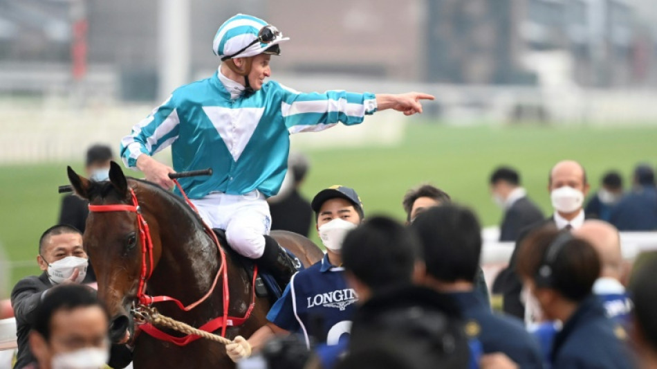 Romantic Warrior leads pack at Hong Kong International Races