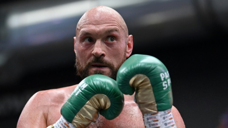 Fury tells Joshua to sign title fight contract by Monday 