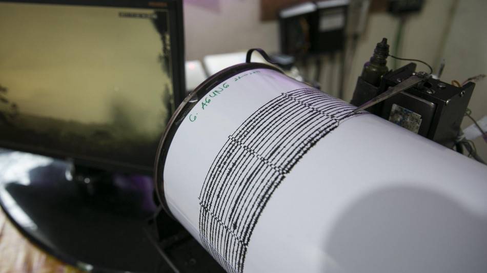 Terremoto di magnitudo 5.0 nel Mar Egeo, nessun danno