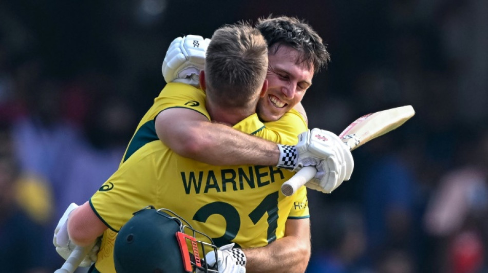 Warner, Marsh star as Australia down Pakistan at World Cup 