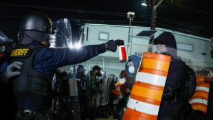 Toque de queda en Newark tras incidentes cerca de un centro de detenci&oacute;n de migrantes