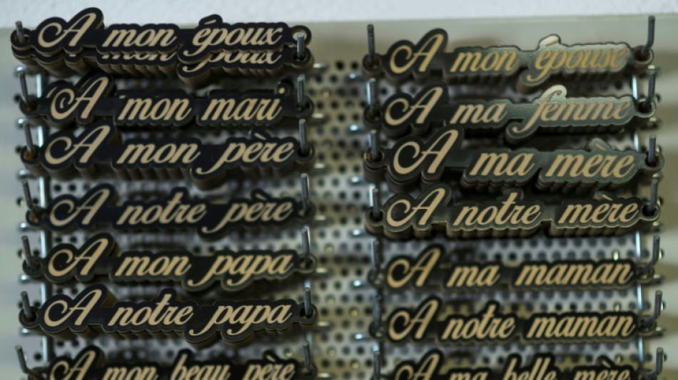 VGE &agrave; Authon, Delon &agrave; Douchy: l'inhumation &agrave; domicile, une pratique "&agrave; titre exceptionnel"