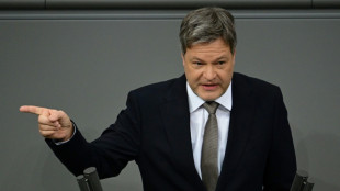 Habeck betrachtet Vorw&uuml;rfe wegen seiner Doktorarbeit als "erledigt"