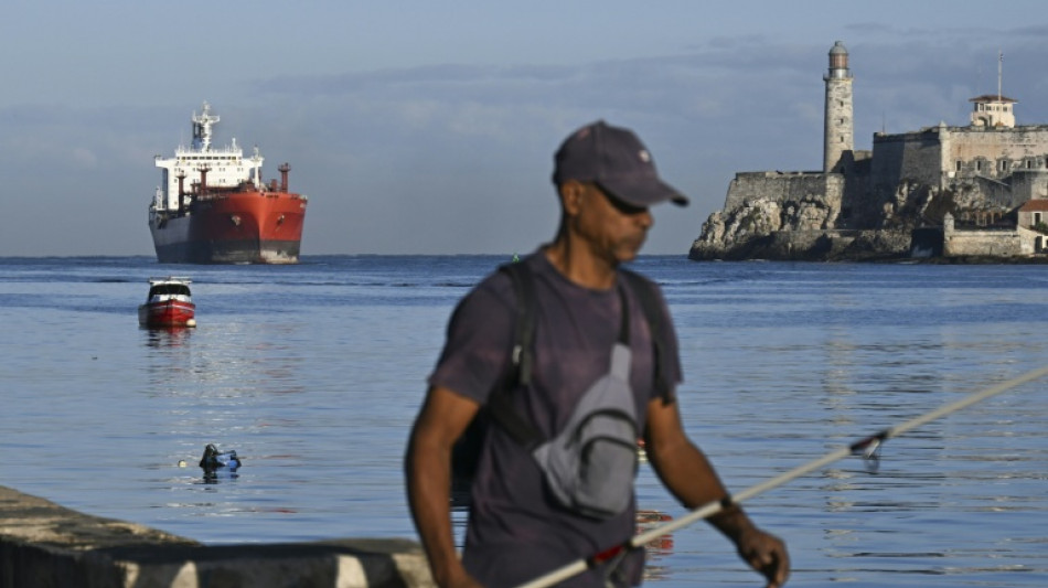 La crisis energ&eacute;tica complica a&uacute;n m&aacute;s la rutina diaria en Cuba
