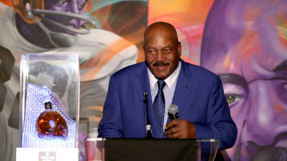 Legendary Cleveland Browns running back Jim Brown dies at 87