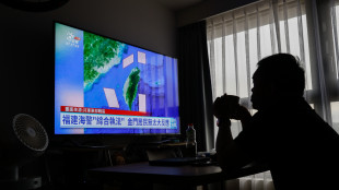 Pechino spara razzi durante l'esercitazione intorno a Taiwan, 130 aerei vicino l'isola