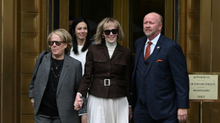 J&uacute;ri considera Trump respons&aacute;vel por abuso sexual e difama&ccedil;&atilde;o contra ex-jornalista