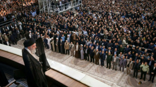 Nucléaire: l'Iran défie les Etats-Unis avant des pourparlers prévus dimanche