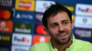 Bernardo Silva se junta ao novo Real Madrid de Mourinho