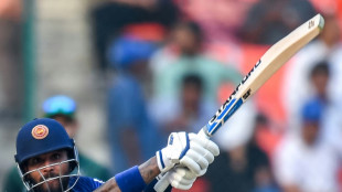Mendis, Samarawickrama hit tons as Sri Lanka make 344-9 against Pakistan